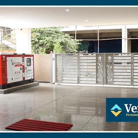 Vennela Hotel Apartments Bangalore Bagian luar foto