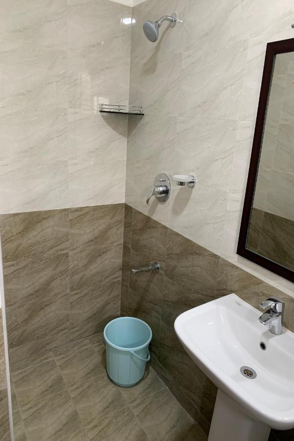 Vennela Hotel Apartments Bangalore Bagian luar foto